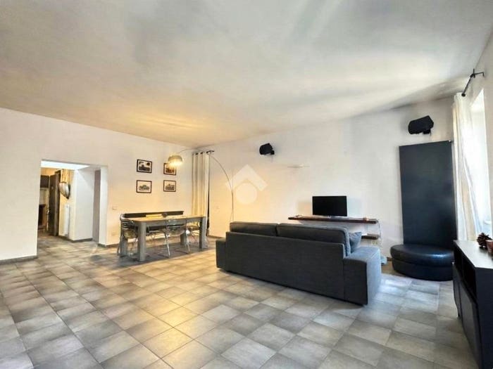 Appartamento quadrilocale in vendita in Via guglielmo oberdan, Tuscania