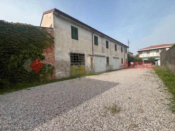 Casa con 6 locali in vendita in SAN PIERINO, Centro, Bovolone