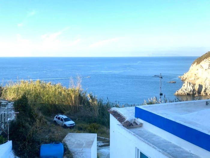 Casa con 6 locali in vendita in Via Cala Cecata, Le Forna, Ponza