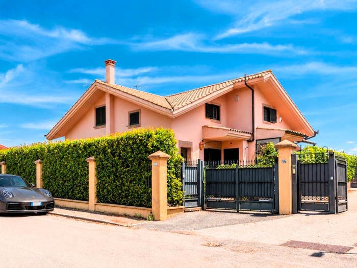 Casa con 5 locali in vendita in Viale delle Rughe, Le Rughe, Formello