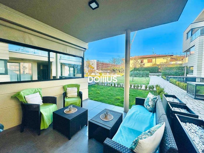 Appartamento trilocale in vendita in Via Francesco Agello, Rivoltella, Desenzano del Garda