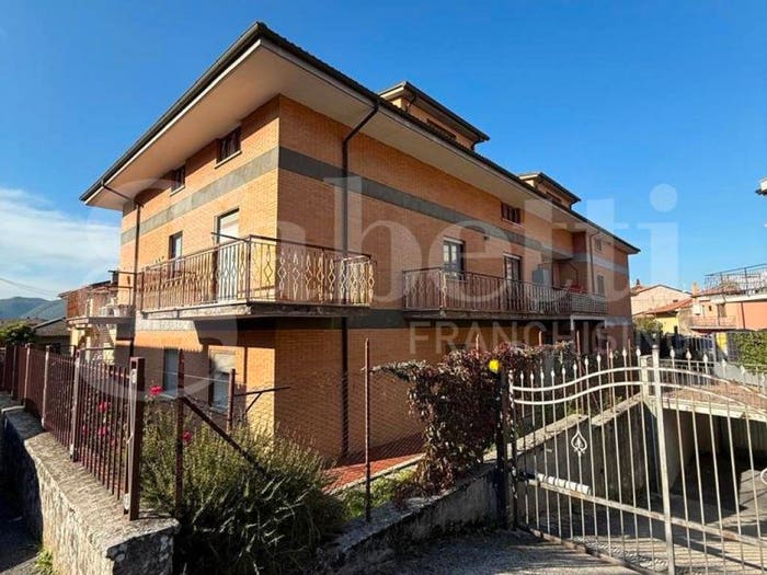 Appartamento con 5 locali in vendita in via xxv aprile snc, Santa Rufina, Cittaducale