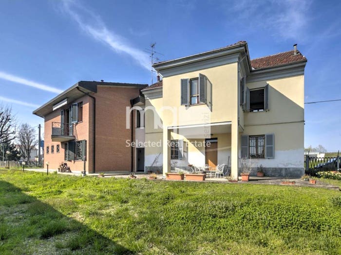 Casa con 6 locali in vendita in Via della Chiatta, Orti, Alessandria