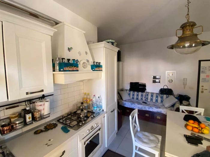 Appartamento trilocale in vendita in Via Nazario Sauro, Borgio, Borgio Verezzi
