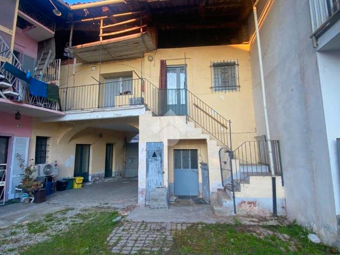 Casa trilocale in vendita in Via xx settembre, Lusigliè