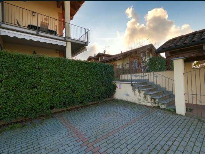 Appartamento con 6 locali in vendita in Via San Francesco d'Assisi, Riva Presso Chieri