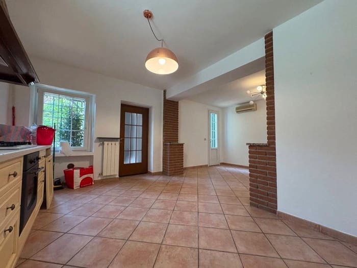 Casa trilocale in vendita in Via Roberto Cordara, Centro, Dorno