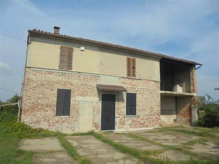 Casa con 6 locali in vendita in San Pedretto No Number, San Pedretto, Castelvetro Piacentino