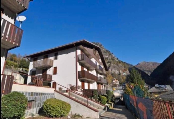 Appartamento bilocale in vendita in Branzi