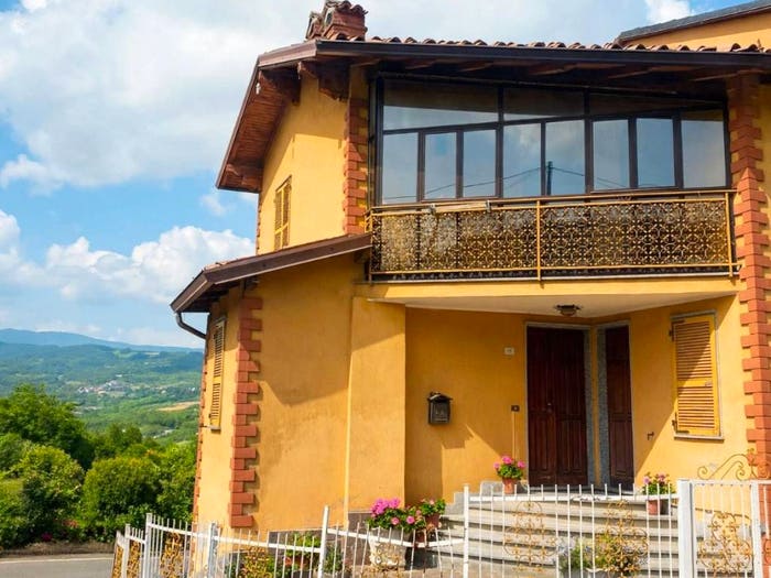 Casa bilocale in vendita in Via Cesare Battisti, Pecorara, Alta Val Tidone