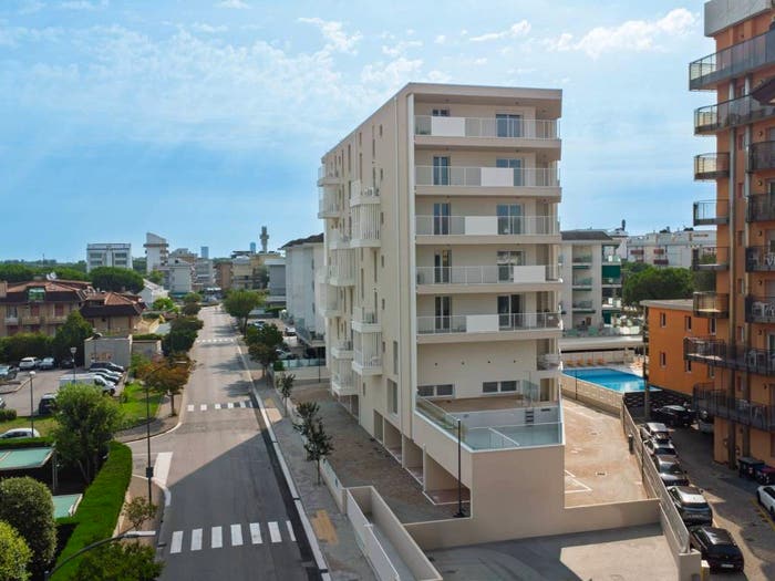 Appartamento quadrilocale in vendita in Via Olanda, Lido Est, Jesolo