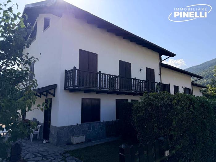 Casa con 6 locali in vendita in XXV Aprile, Savoulx, Oulx