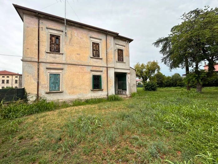 Casa in vendita in Via San Pierino, Centro, Bovolone