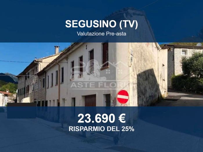 Casa con 6 locali in vendita in Piazza Roma, Centro, Segusino