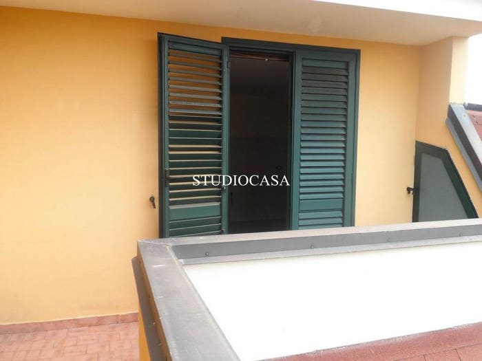 Appartamento quadrilocale in vendita in Via Trento, Centro, Portico di Caserta