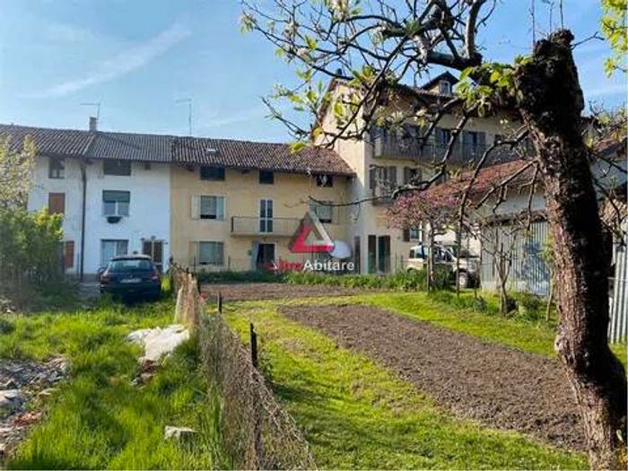 Casa con 6 locali in vendita in Foen, Feltre