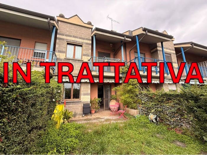 Casa con 6 locali in vendita in Via Antica di Susa, San Lazzaro, Pinerolo