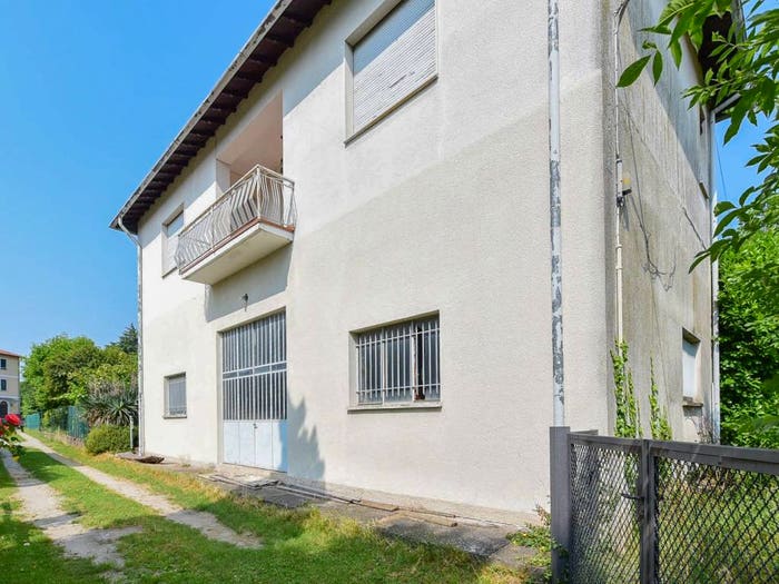 Casa con 6 locali in vendita in Via San Giovanni da Meda, Prestino, Como