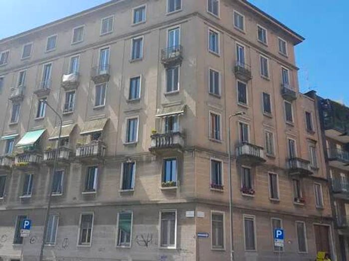 Appartamento trilocale in vendita in Via Oglio No Number, Corvetto, Milano