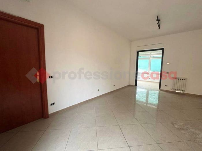Appartamento trilocale in vendita in Via Pietro Martini, Zola Galilei, Livorno
