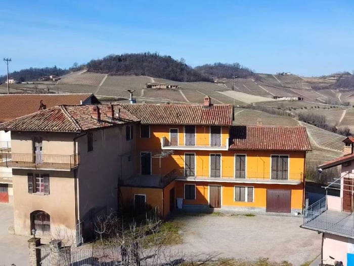 Casa con 6 locali in vendita in Località San Giuseppe, Monforte d'Alba