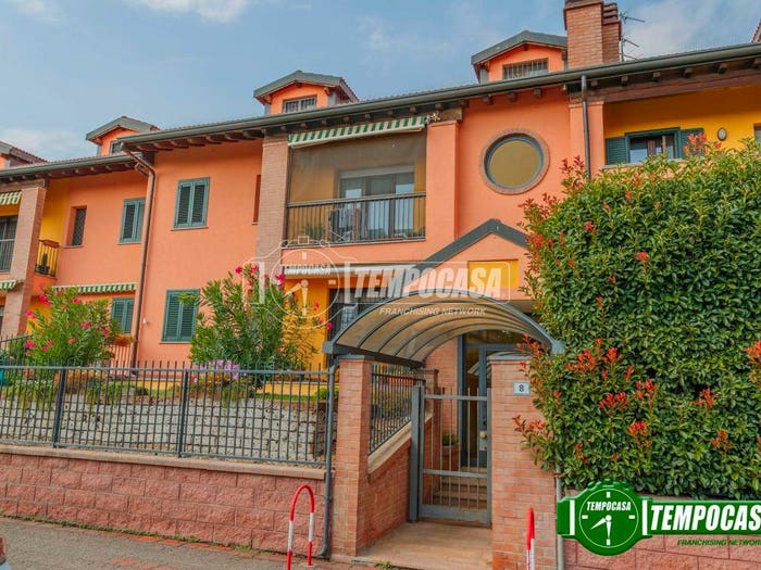 Appartamento trilocale in vendita in Via A Valè, Noviglio