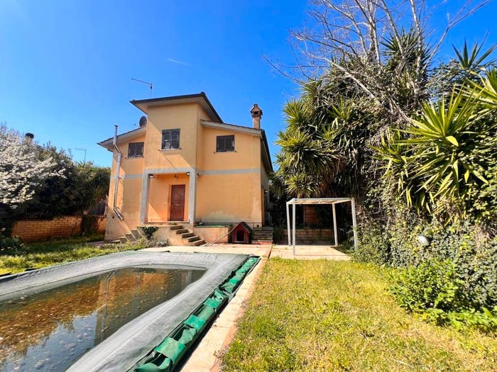 Casa con 5 locali in vendita in Via dei Sambuchi, Ponton Dell'elce, Anguillara Sabazia