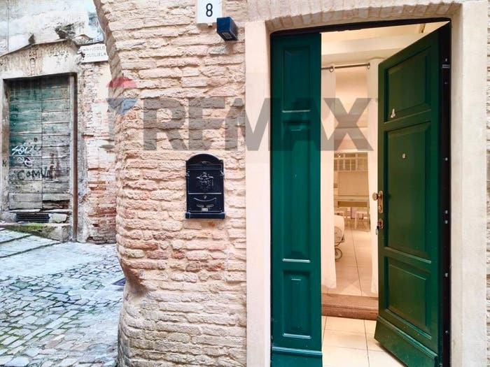 Appartamento bilocale in vendita in Centro Storico, Jesi