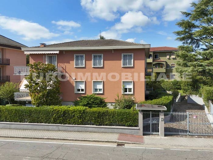 Appartamento con 5 locali in vendita in Via Stretta, Oberdan, Brescia