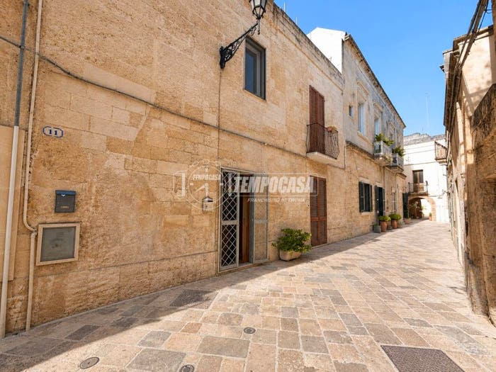 Appartamento trilocale in vendita in Vico San Giusto, Centro Storico, Lecce