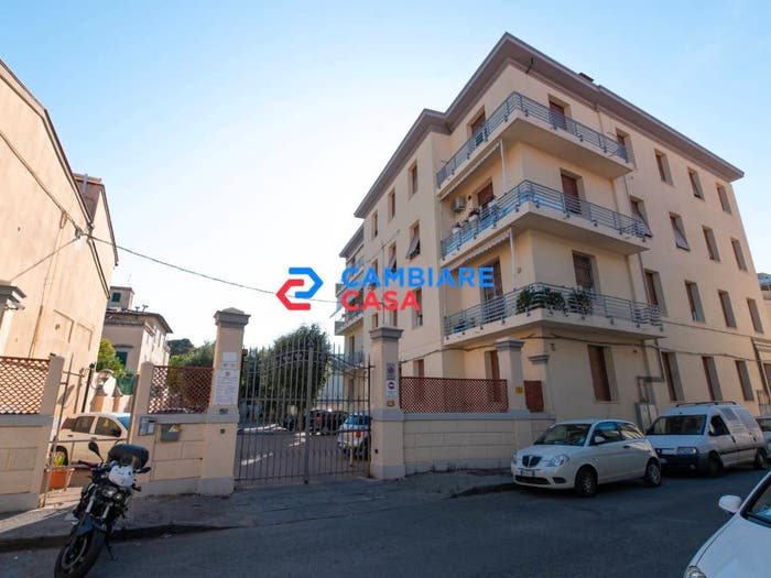 Appartamento con 5 locali in vendita in Via Cecconi, Piazza Roma Borgo Cappuccini, Livorno