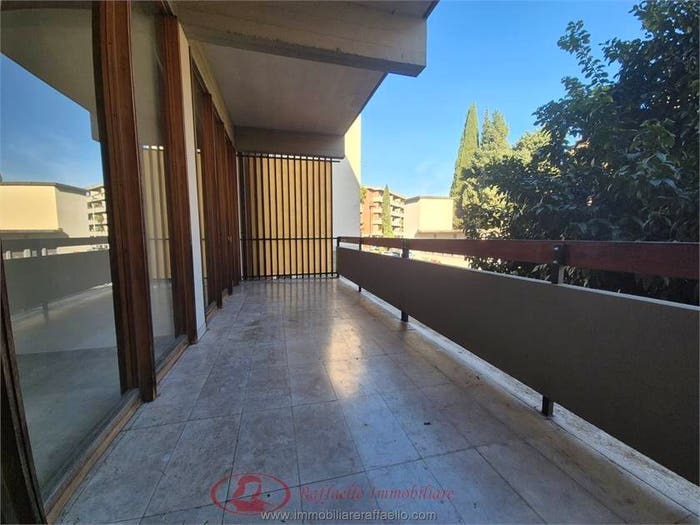 Appartamento quadrilocale in vendita in Via dell'Arcolaio, Coverciano, Firenze