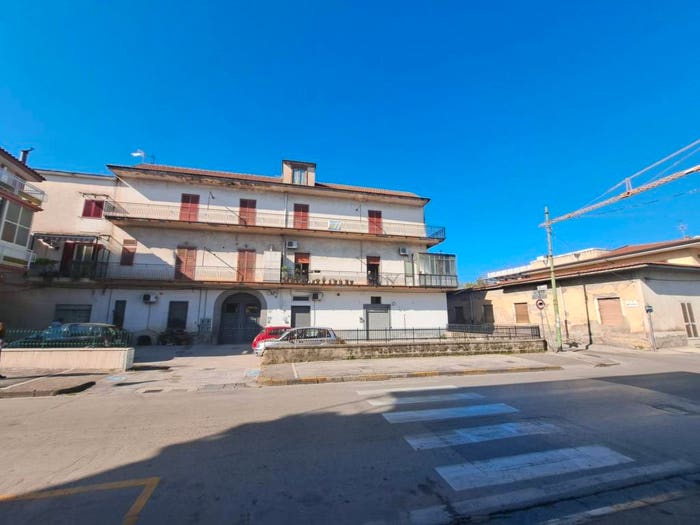 Appartamento con 5 locali in vendita in Corso Vittorio Emanuele III, Centro, Marigliano