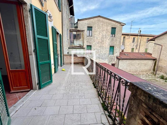 Appartamento con 6 locali in vendita in Centro, Galeata