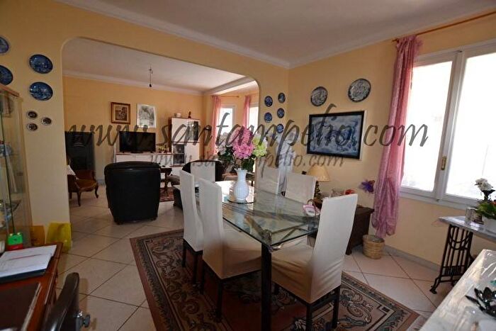 Casa con 6 locali in vendita in Centro, Bordighera