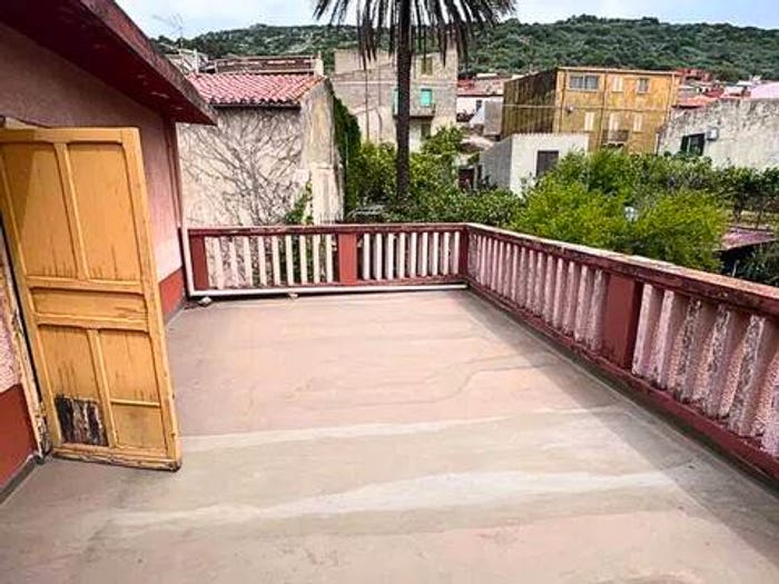 Casa con 6 locali in vendita in Via Xx Settembre, Centro, Bolotana