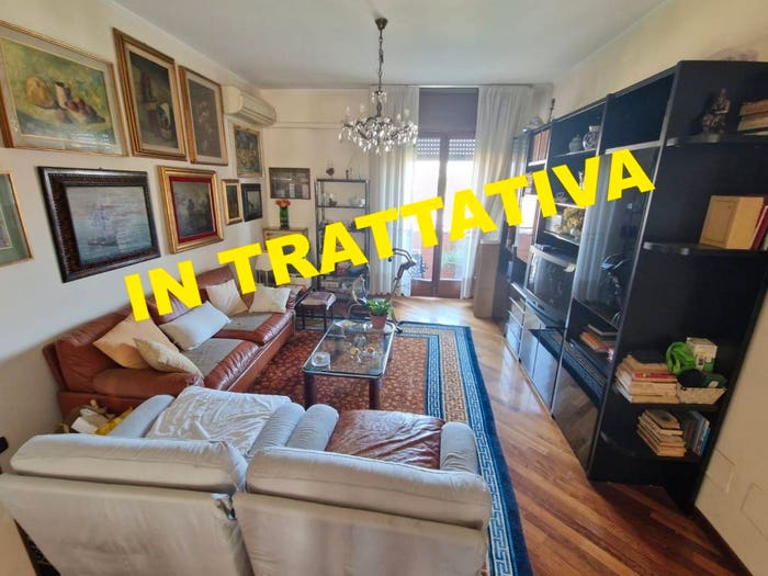 Appartamento trilocale in vendita in Viale Murillo, San Siro, Milano