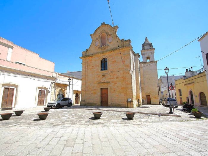 Casa con 6 locali in vendita in Piazza Municipio, PresicceAcquarica