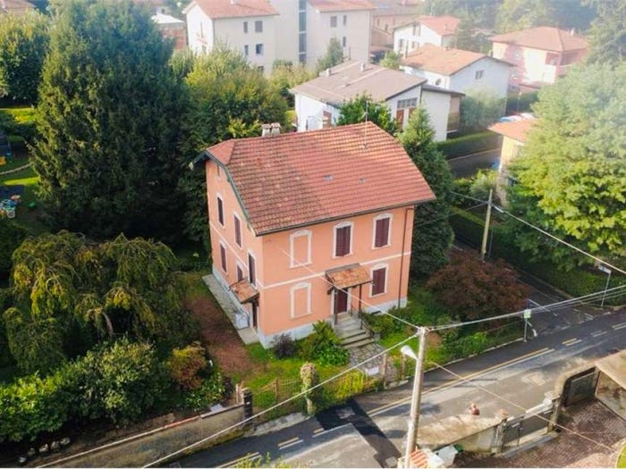 Casa con 6 locali in vendita in Centro, Vedano Olona