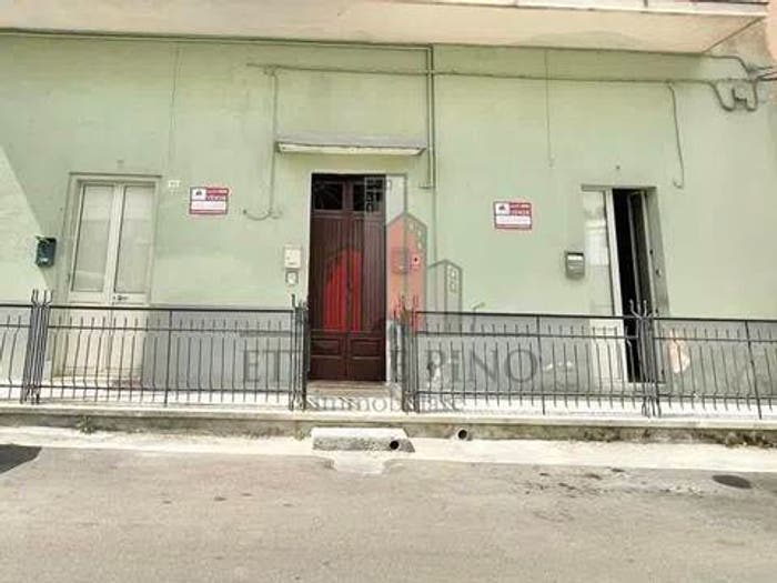 Appartamento con 6 locali in vendita in Via Rossini No Number, Casarano