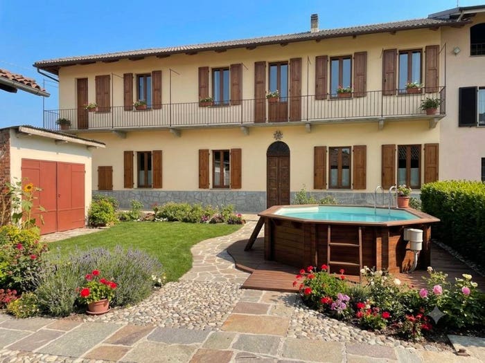 Casa con 6 locali in vendita in Via Paschere, Cavour