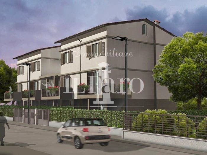 Casa trilocale in vendita in Via del Maggino, Sant'Angelo Vingone, Campi Bisenzio