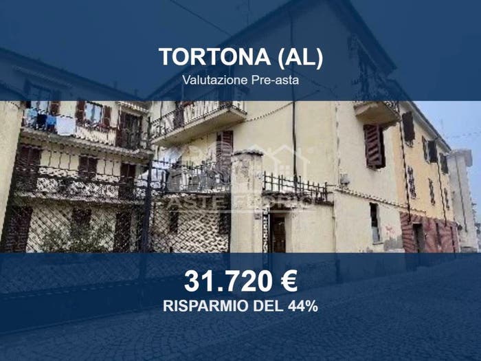 Appartamento quadrilocale in vendita in Via Bernardino Pinto, Centro, Tortona