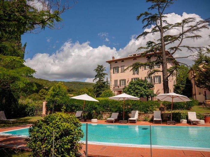 Casa con 6 locali in vendita in Loro Ciuffenna