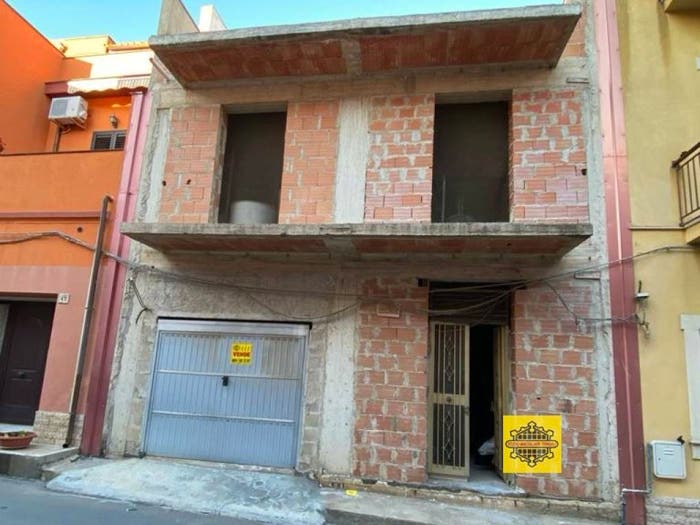 Casa quadrilocale in vendita in VIA MALTA, Centro, Avola