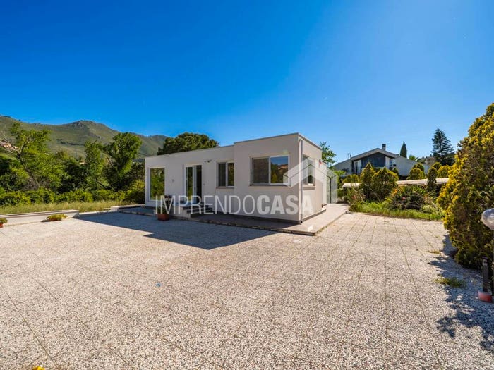 Casa quadrilocale in vendita in Via Cartiera, Olio di Lino, Palermo