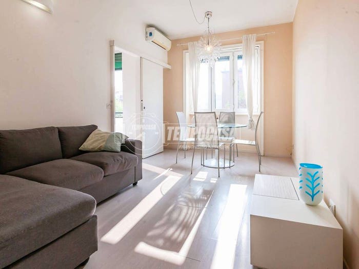 Appartamento bilocale in vendita in Via Andrea Solari, Solari, Milano