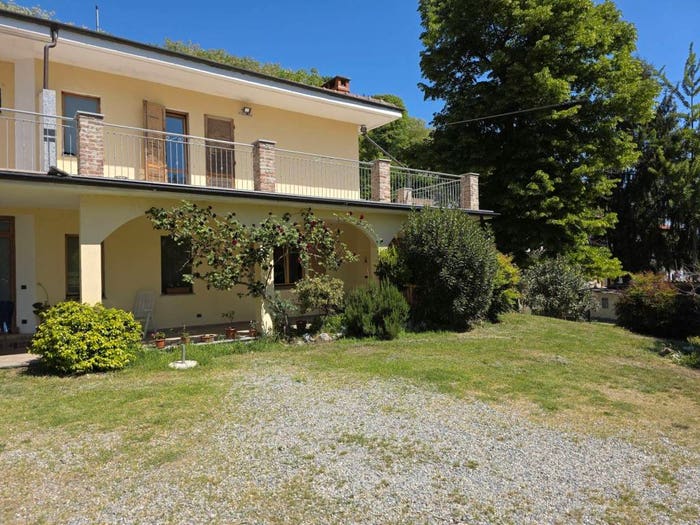 Casa con 6 locali in vendita in Via Montechiaro, Cavagnolo