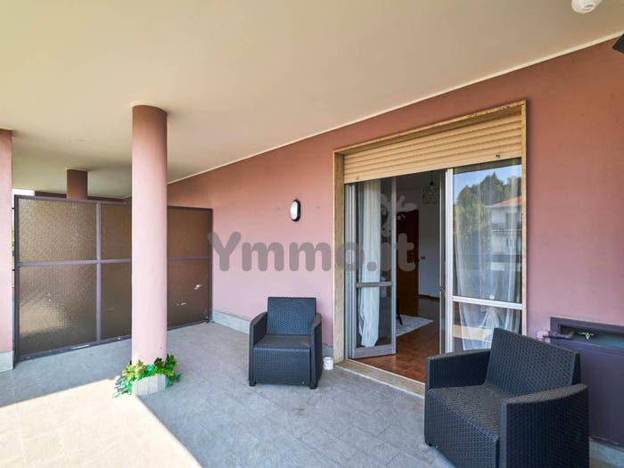 Appartamento trilocale in vendita in Piazza Europa Unita, Lucino, Montano Lucino
