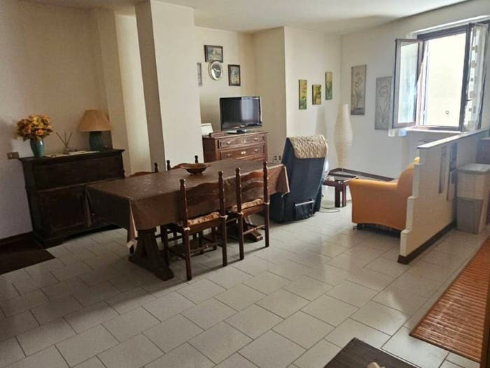 Appartamento quadrilocale in vendita in Via Pomponia, Centro, Amelia